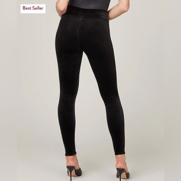 SPANX black Velvet Leggings retails $98! Size medium - Picture 2 of 11